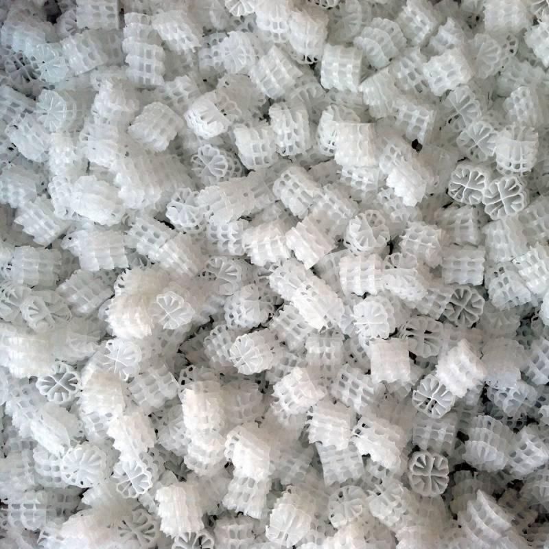 100 litres Helix 13mm mooving beads media de filtration biologique